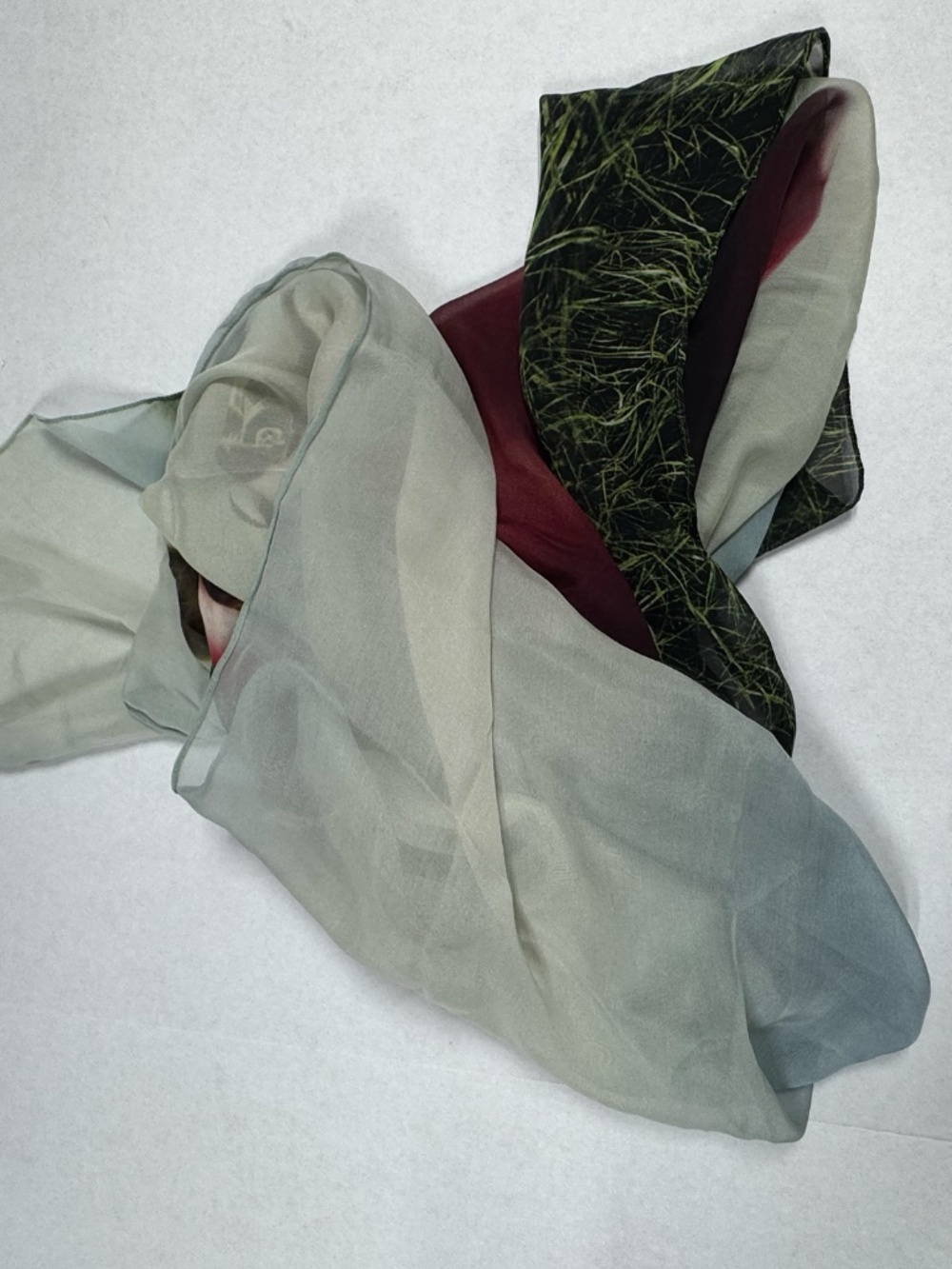 Edward Roth - New York - Hand Paint Silk Scarf - 80"x25". NEW‎ in Bag. - Picture 15 of 16